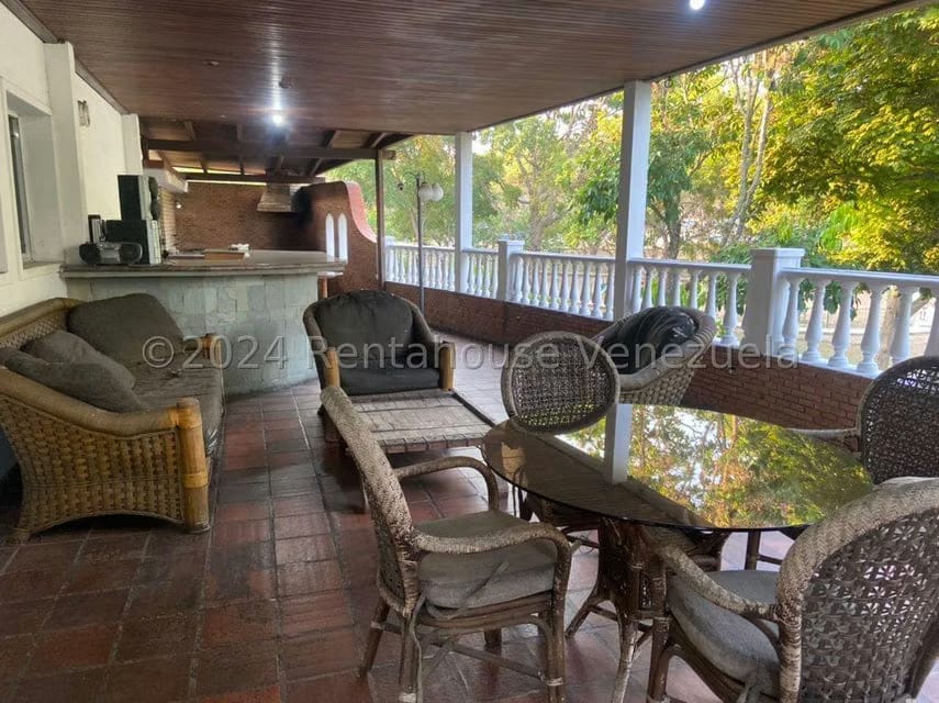 Casa (Multipes Niveles) en Venta en Los Samanes, Distrito Metropolitano - 24