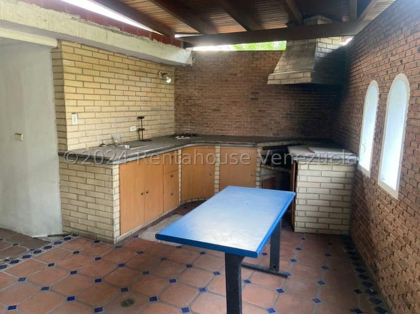 Casa (Multipes Niveles) en Venta en Los Samanes, Distrito Metropolitano - 25