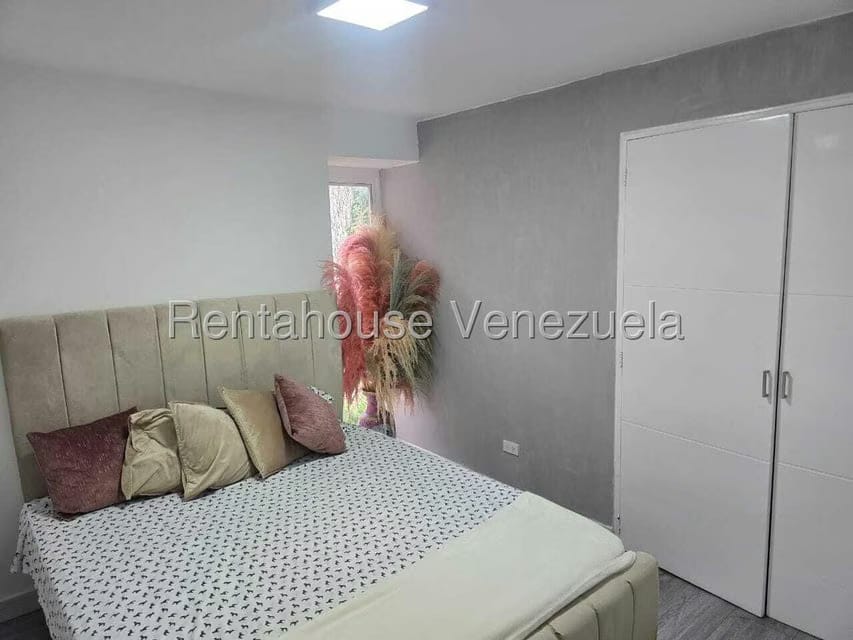 Apartamento (1 Nivel) en Venta en La Tahona, Distrito Metropolitano - 11