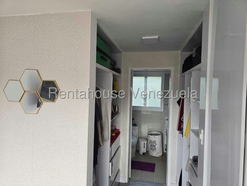 Apartamento (1 Nivel) en Venta en La Tahona, Distrito Metropolitano - 9