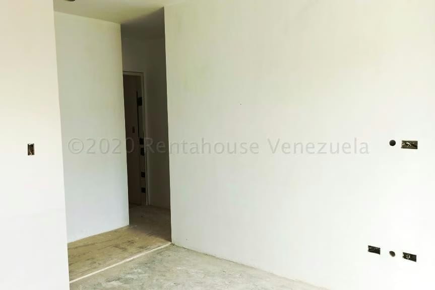 Apartamento (1 Nivel) en Venta en La Lagunita Country Club, Distrito Metropolitano - 9