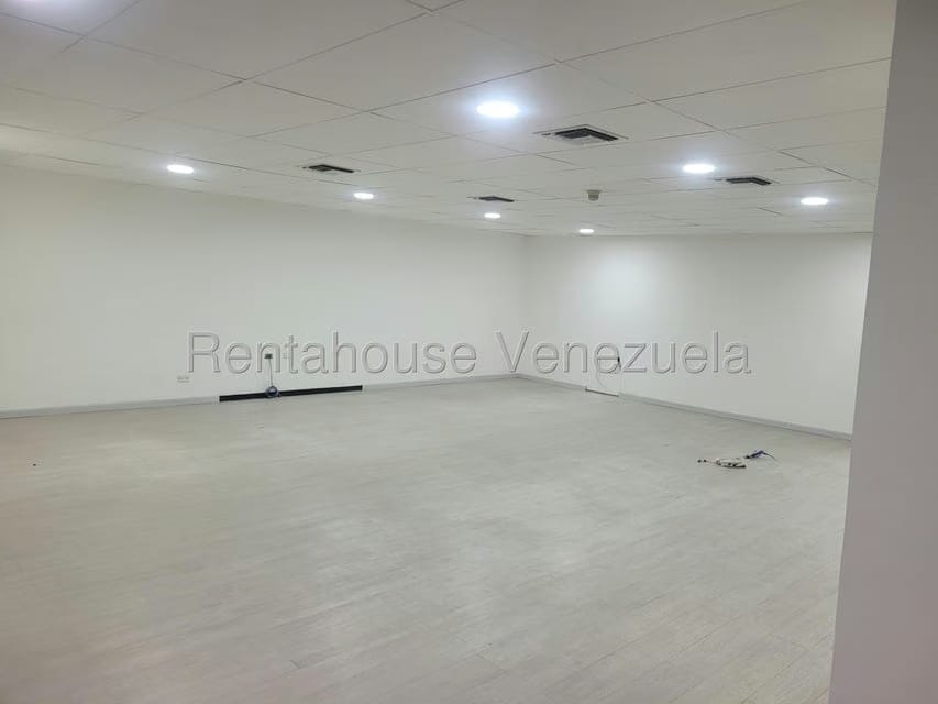 Comercial (Oficina) en Alquiler en Los Ruices, Distrito Metropolitano - 11