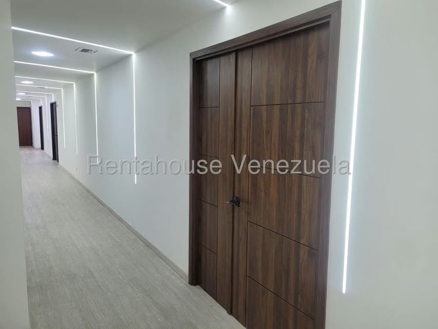 Comercial (Oficina) en Alquiler en Los Ruices, Distrito Metropolitano - 13