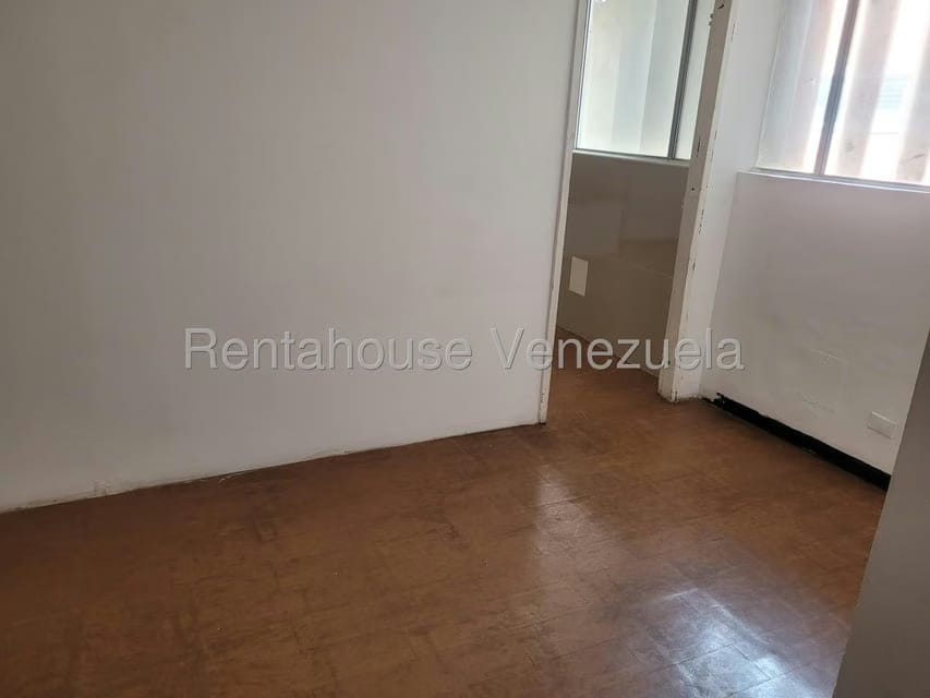 Comercial (Oficina) en Alquiler en Los Ruices, Distrito Metropolitano - 23