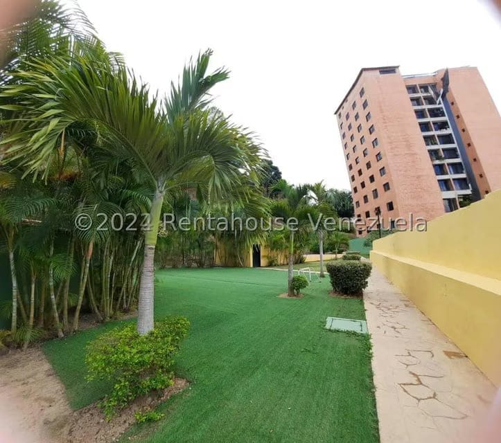 Apartamento (1 Nivel) en Alquiler en Colinas de La Tahona, Distrito Metropolitano - 6