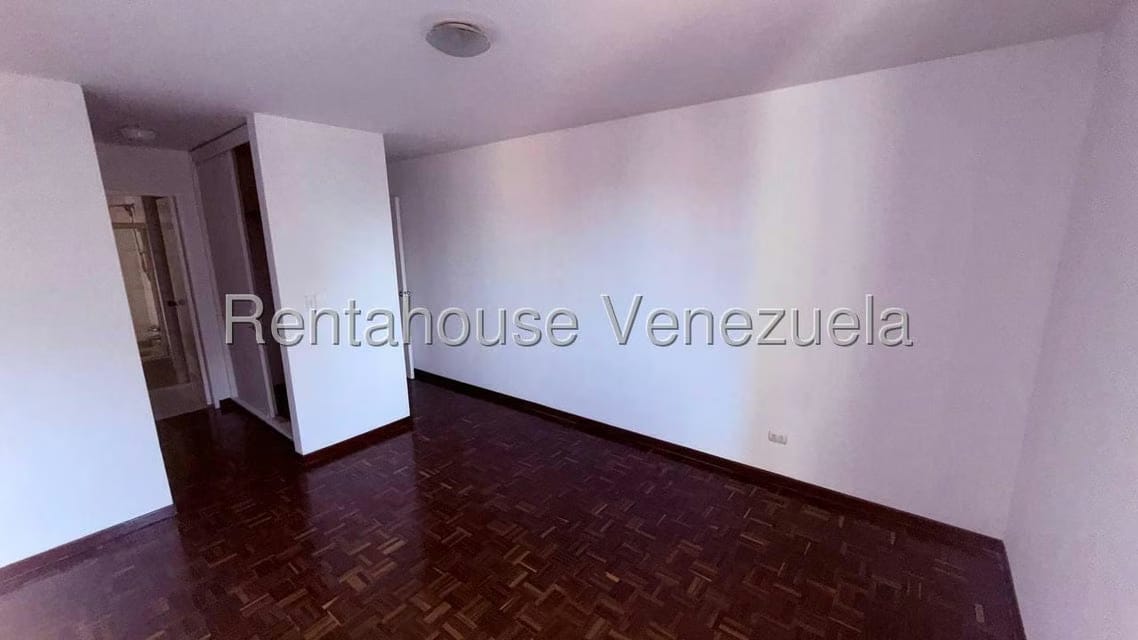 Apartamento (1 Nivel) en Venta en Los Naranjos del Cafetal, Distrito Metropolitano - 29