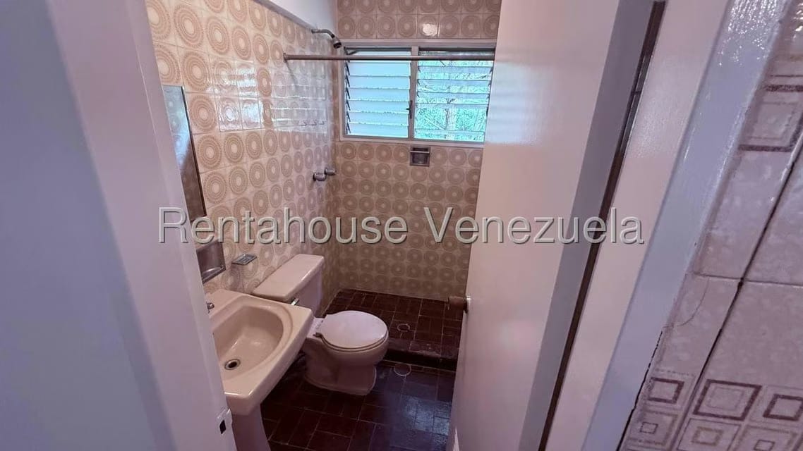 Apartamento (1 Nivel) en Venta en Los Naranjos del Cafetal, Distrito Metropolitano - 35