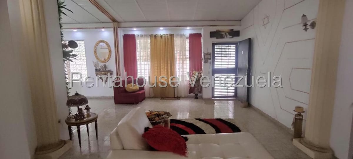Casa (Duplex) en Venta en Los Anaucos, Miranda - 12