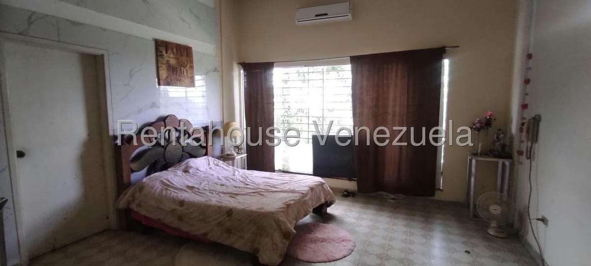 Casa (Duplex) en Venta en Los Anaucos, Miranda - 25