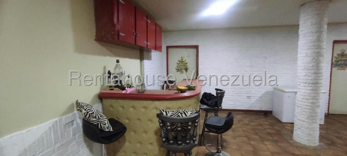 Casa (Duplex) en Venta en Los Anaucos, Miranda - 41