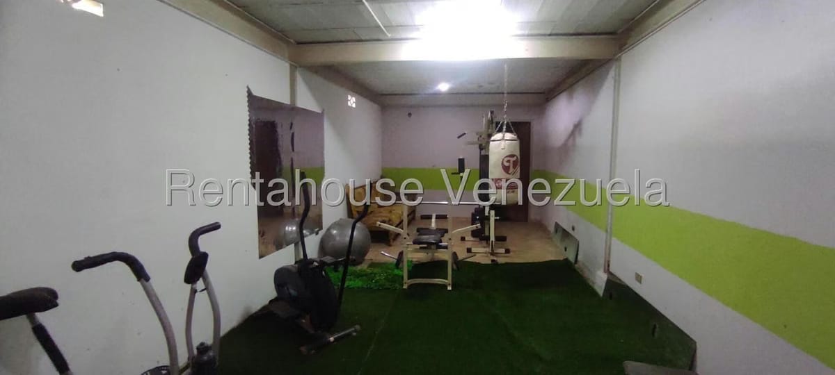 Casa (Duplex) en Venta en Los Anaucos, Miranda - 43