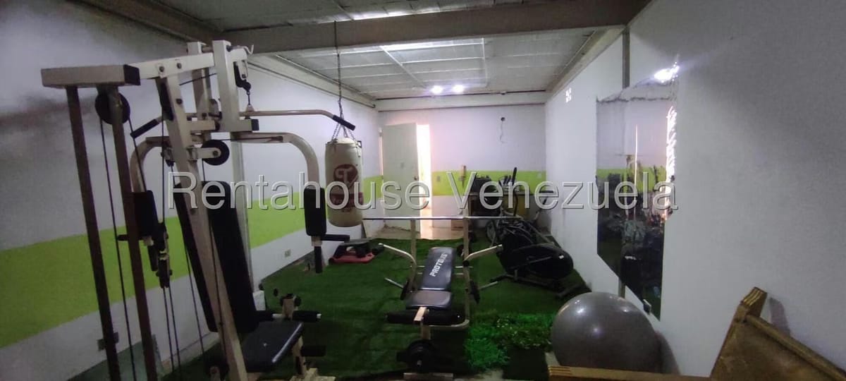 Casa (Duplex) en Venta en Los Anaucos, Miranda - 44