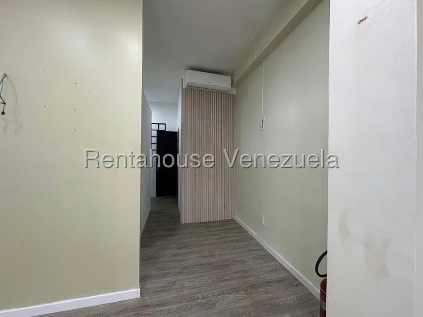 Comercial (Local Comercial) en Alquiler en Bello Campo, Distrito Metropolitano - 23