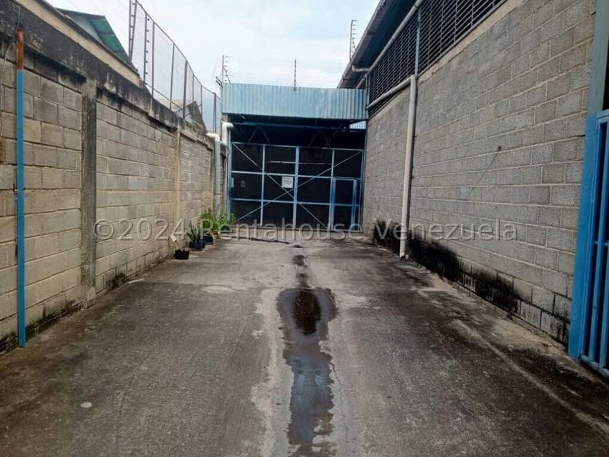 Comercial (Galpon - Deposito) en Venta en Terrinca, Miranda - 22