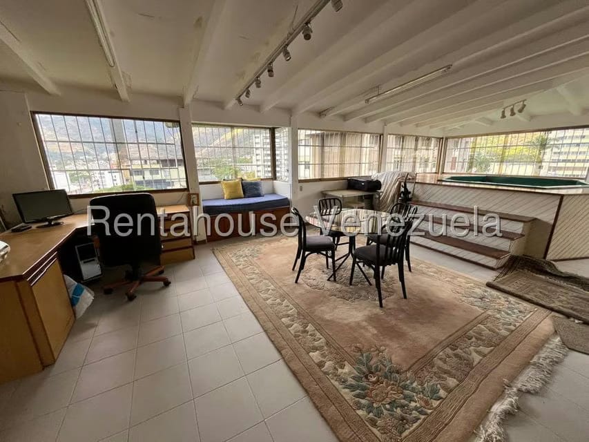 Apartamento (Multiples Niveles) en Venta en San Bernardino, Distrito Metropolitano - 11