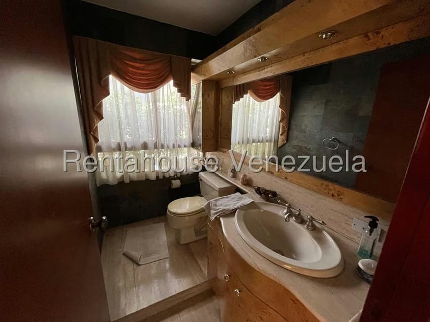 Apartamento (Multiples Niveles) en Venta en San Bernardino, Distrito Metropolitano - 24