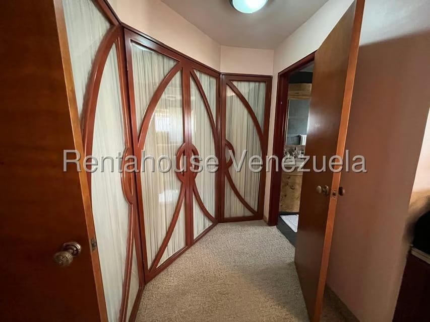 Apartamento (Multiples Niveles) en Venta en San Bernardino, Distrito Metropolitano - 26