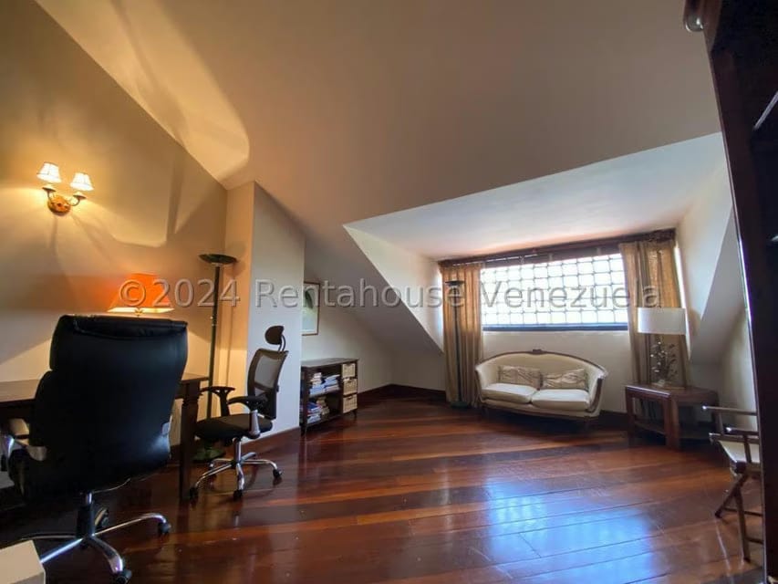 Apartamento (Duplex) en Venta en Oripoto, Distrito Metropolitano - 20
