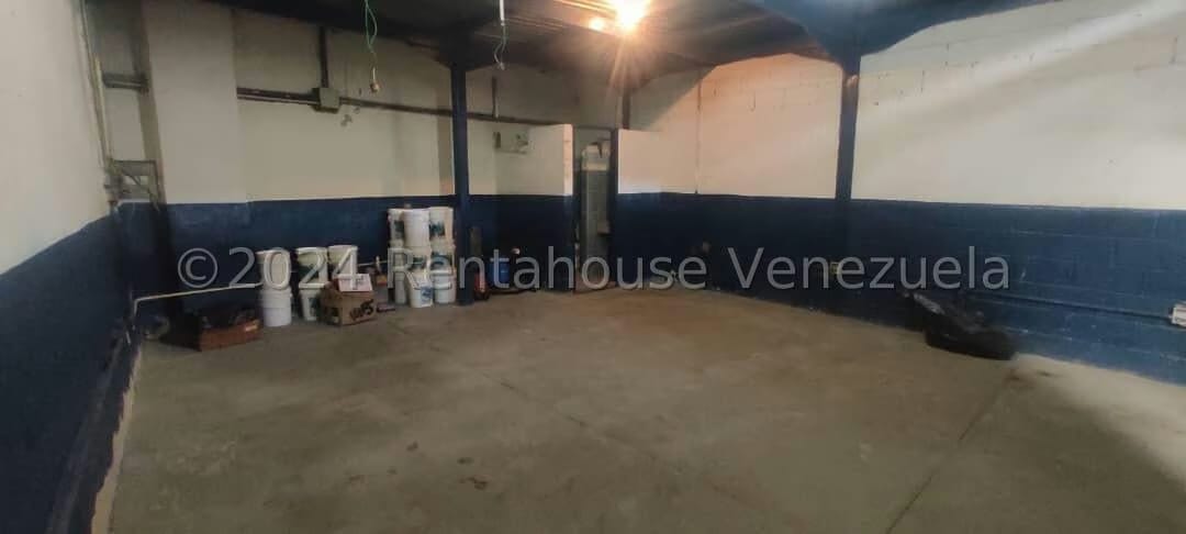 Comercial (Local Comercial) en Alquiler en El Ingenio, Miranda - 3