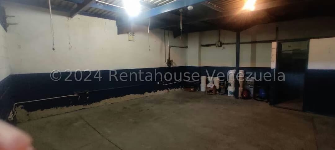 Comercial (Local Comercial) en Alquiler en El Ingenio, Miranda - 4
