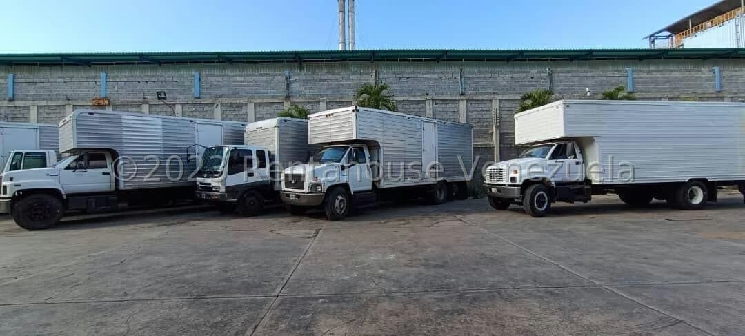 Comercial (Galpon - Deposito) en Alquiler en Zona Industrial 3, Lara - 4
