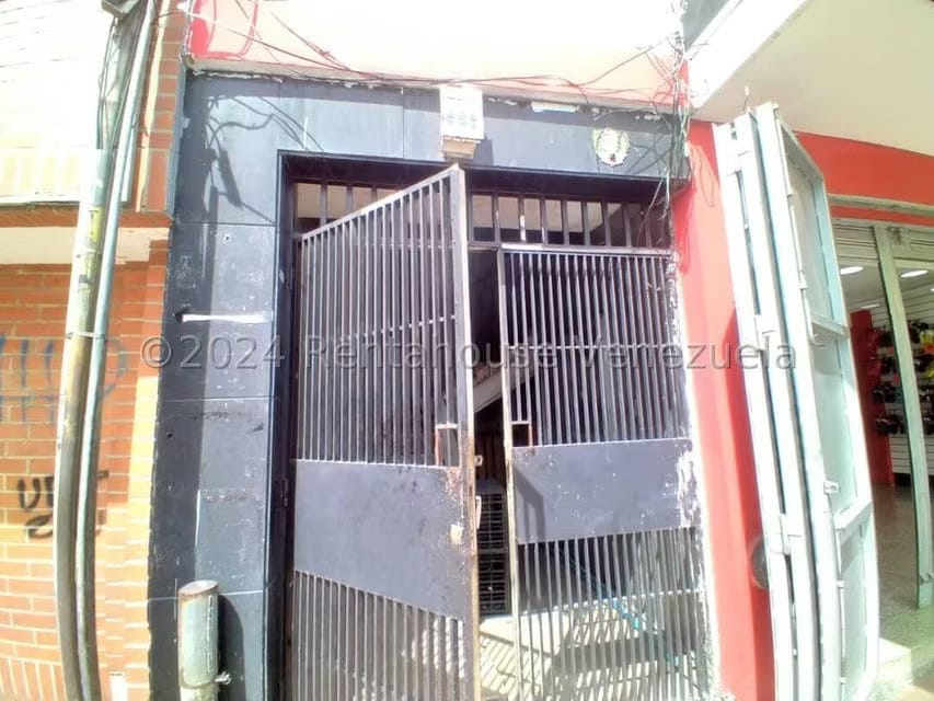 Comercial (Local Comercial) en Venta en Parroquia Catedral, Lara - 15