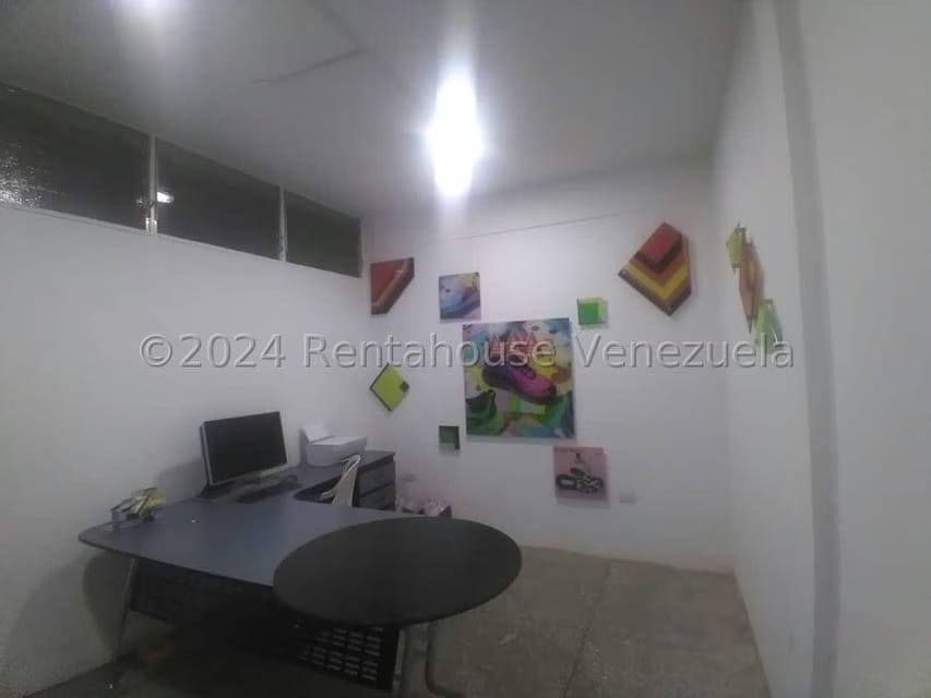 Comercial (Local Comercial) en Venta en Parroquia Catedral, Lara - 16