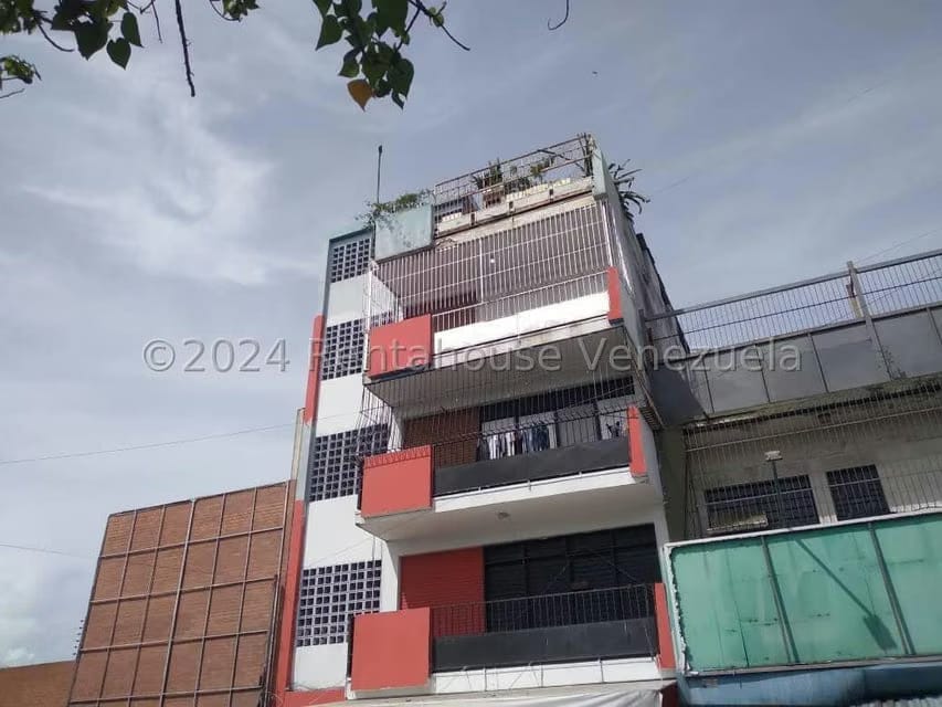 Comercial (Local Comercial) en Venta en Parroquia Catedral, Lara - 22