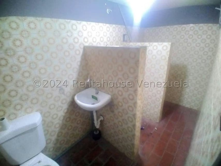 Comercial (Local Comercial) en Venta en Parroquia Catedral, Lara - 9