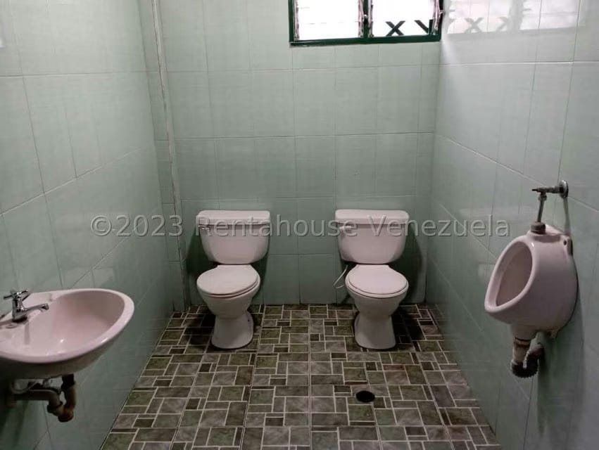 Comercial (Galpon - Deposito) en Venta en Los Parques, Merida - 13