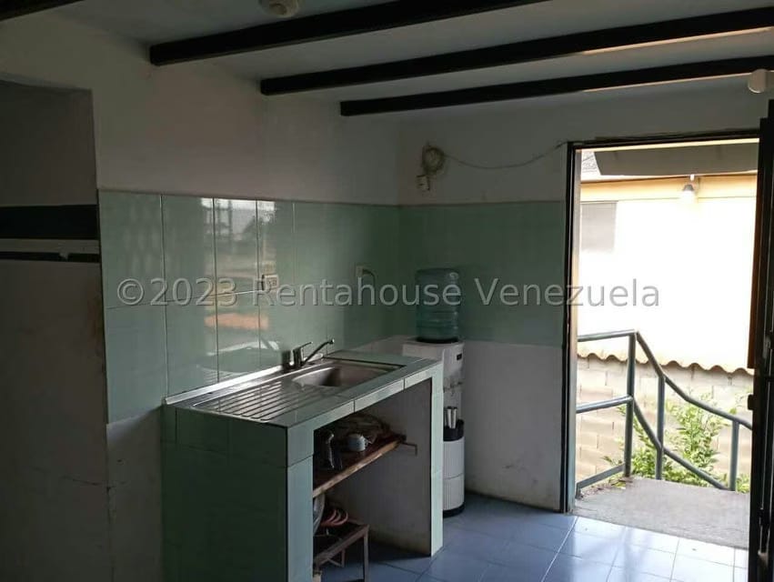 Comercial (Galpon - Deposito) en Venta en Los Parques, Merida - 15