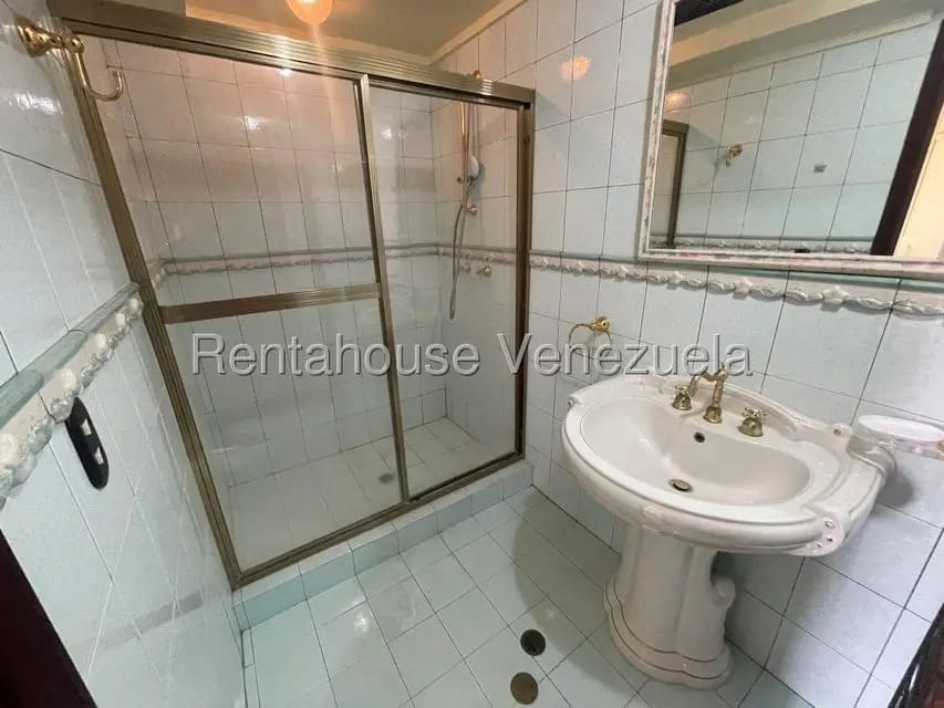 Casa (1 Nivel) en Venta en Finca Campo Alegre, Miranda - 55