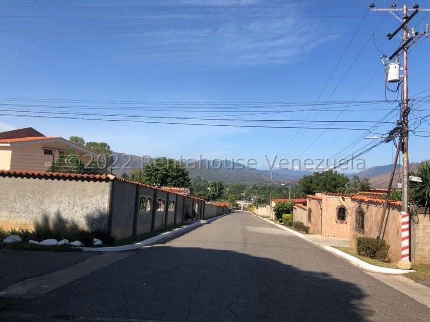 Casa (Duplex) en Venta en Las Morochas I, Carabobo - 51