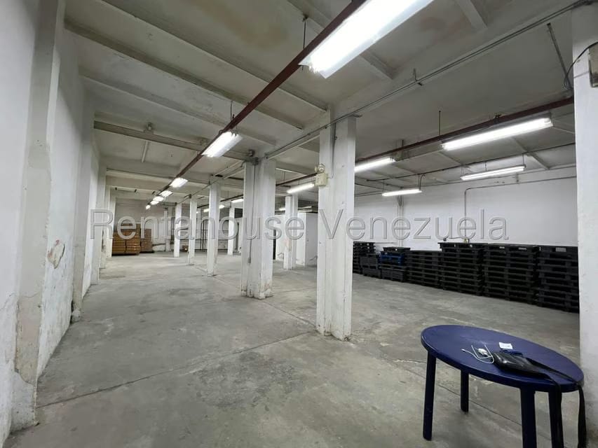 Comercial (Local Comercial) en Alquiler en Catia, Distrito Metropolitano - 7