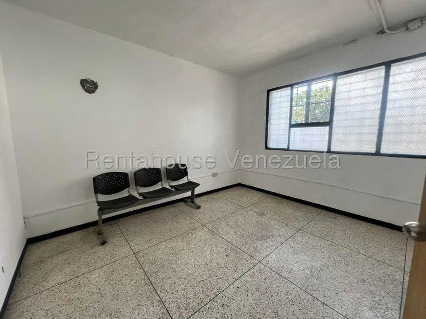 Comercial (Oficina) en Venta en Avenida Loreto, Aragua - 7