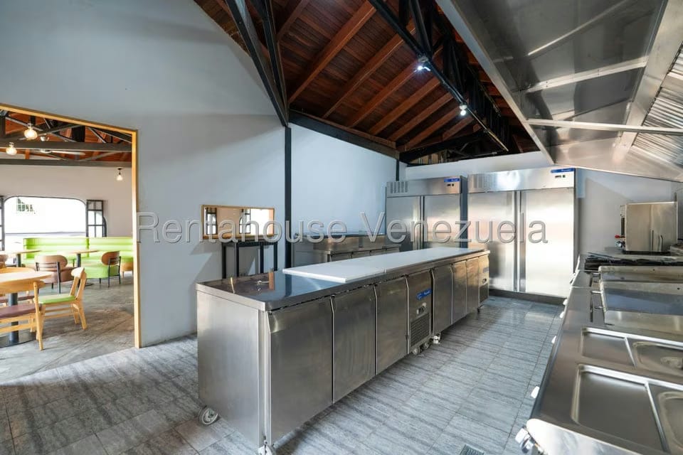 Comercial (Local Comercial) en Alquiler en El Hatillo, Distrito Metropolitano - 16