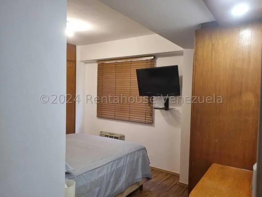Apartamento (1 Nivel) en Alquiler en La Campiña, Distrito Metropolitano - 15