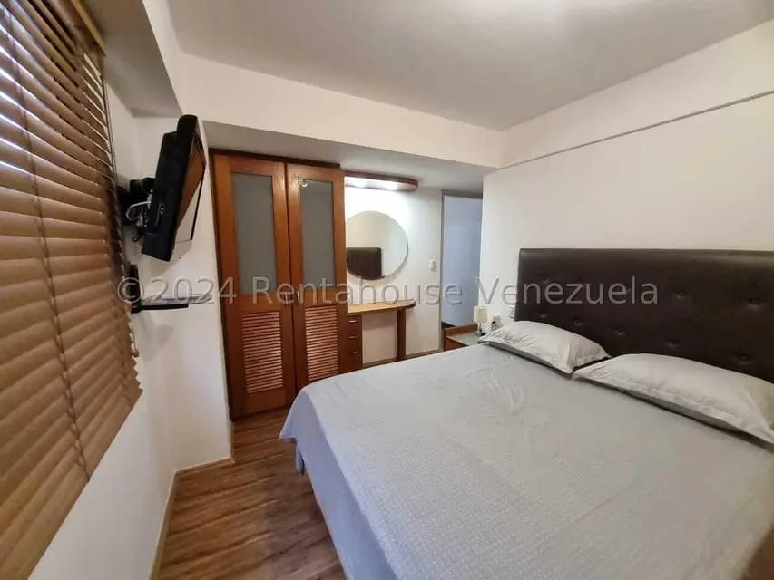 Apartamento (1 Nivel) en Alquiler en La Campiña, Distrito Metropolitano - 17
