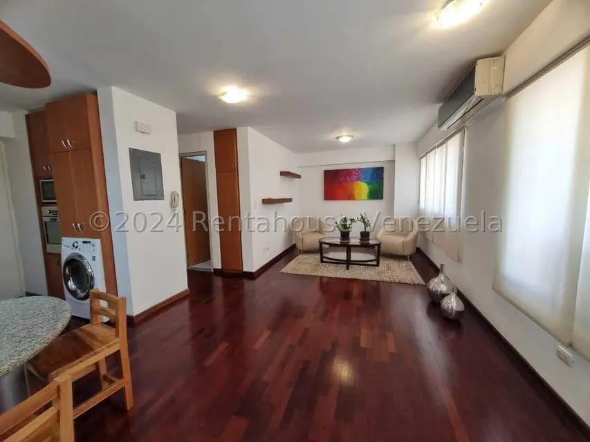 Apartamento (1 Nivel) en Alquiler en La Campiña, Distrito Metropolitano - 5