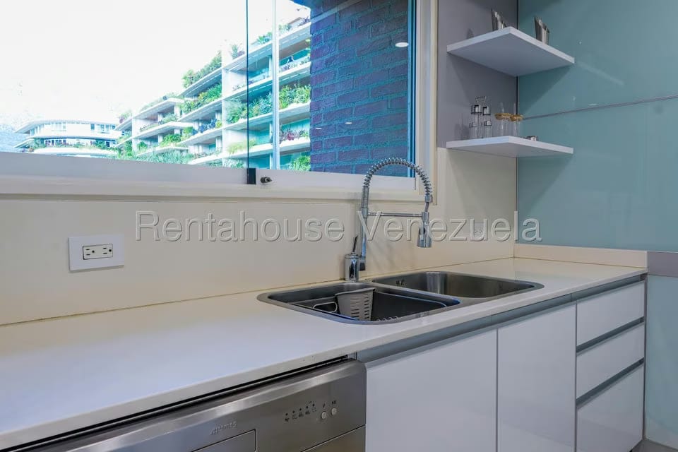 Apartamento (1 Nivel) en Venta en Campo Alegre, Distrito Metropolitano - 20