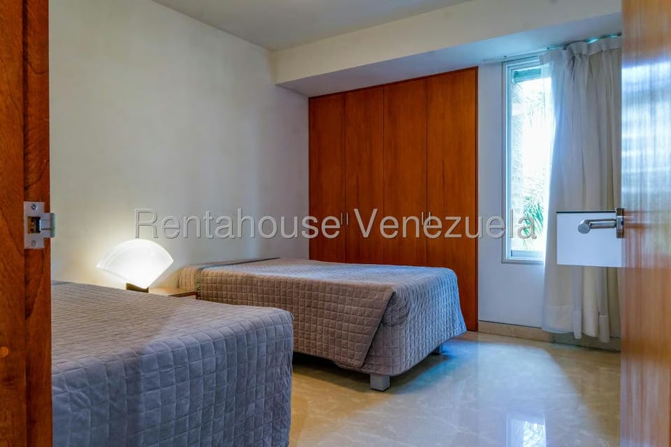 Apartamento (1 Nivel) en Venta en Campo Alegre, Distrito Metropolitano - 29