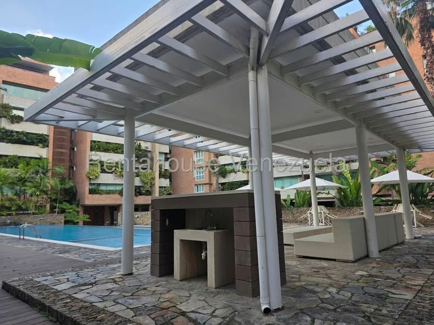 Apartamento (1 Nivel) en Venta en Campo Alegre, Distrito Metropolitano - 37