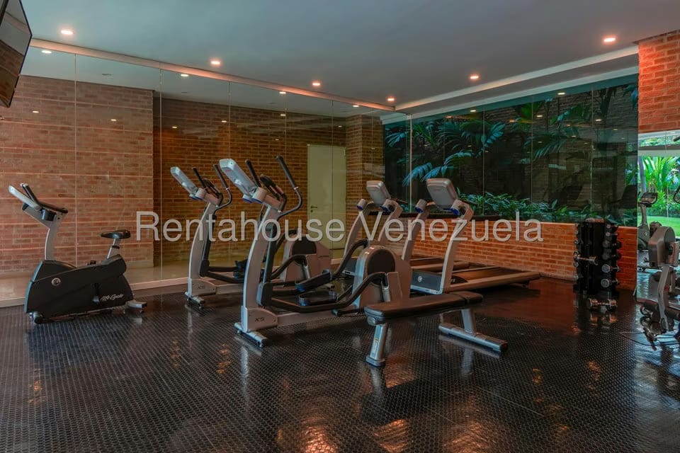Apartamento (1 Nivel) en Venta en Campo Alegre, Distrito Metropolitano - 40