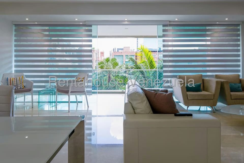 Apartamento (1 Nivel) en Venta en Campo Alegre, Distrito Metropolitano - 5