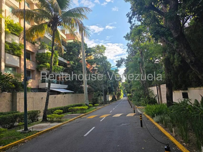 Apartamento (1 Nivel) en Venta en Campo Alegre, Distrito Metropolitano - 44