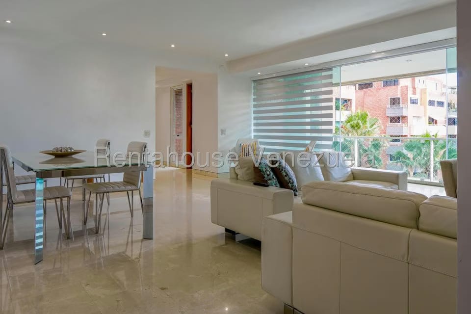 Apartamento (1 Nivel) en Venta en Campo Alegre, Distrito Metropolitano - 6