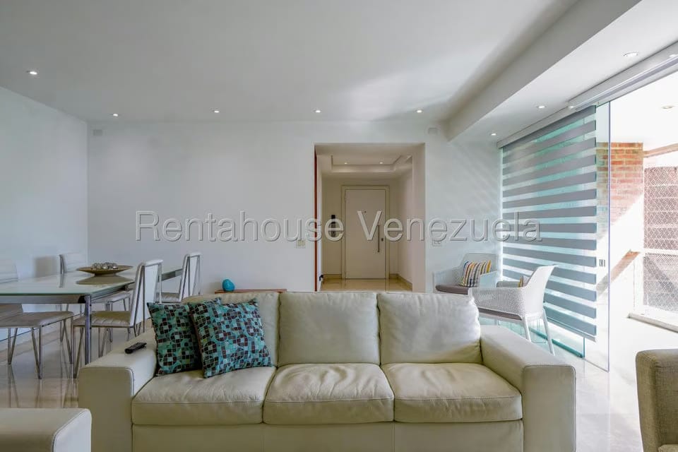 Apartamento (1 Nivel) en Venta en Campo Alegre, Distrito Metropolitano - 10