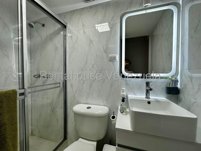 Apartamento (1 Nivel) en Venta en La Bonita, Distrito Metropolitano - 29