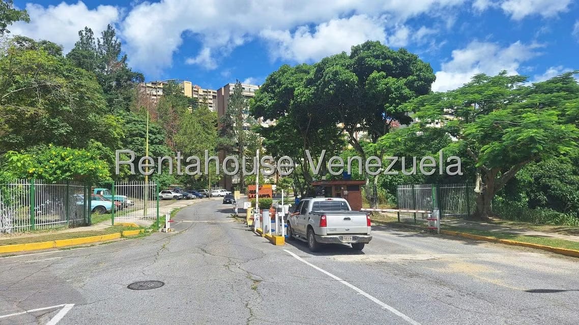 Apartamento (1 Nivel) en Venta en La Bonita, Distrito Metropolitano - 40