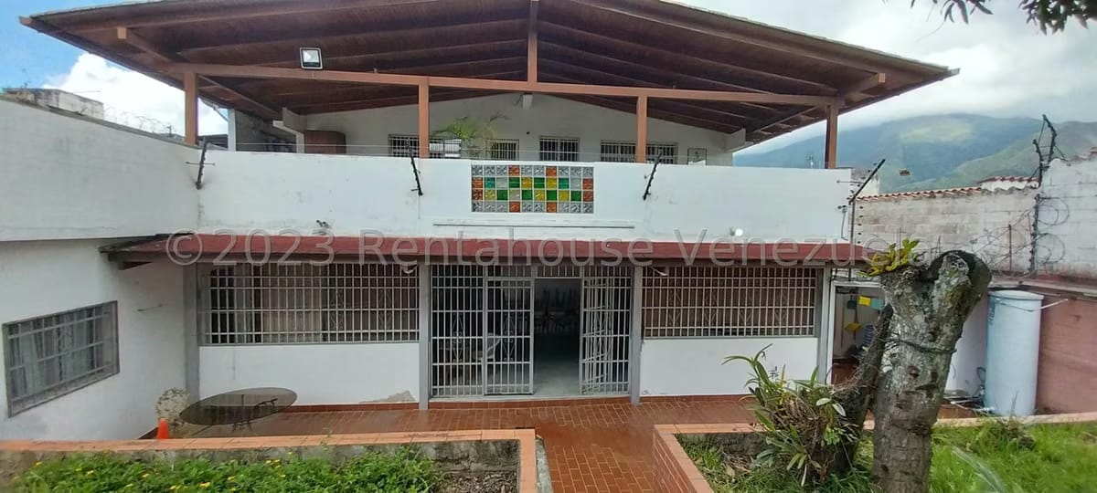 Casa (Duplex) en Venta en El Marques, Distrito Metropolitano